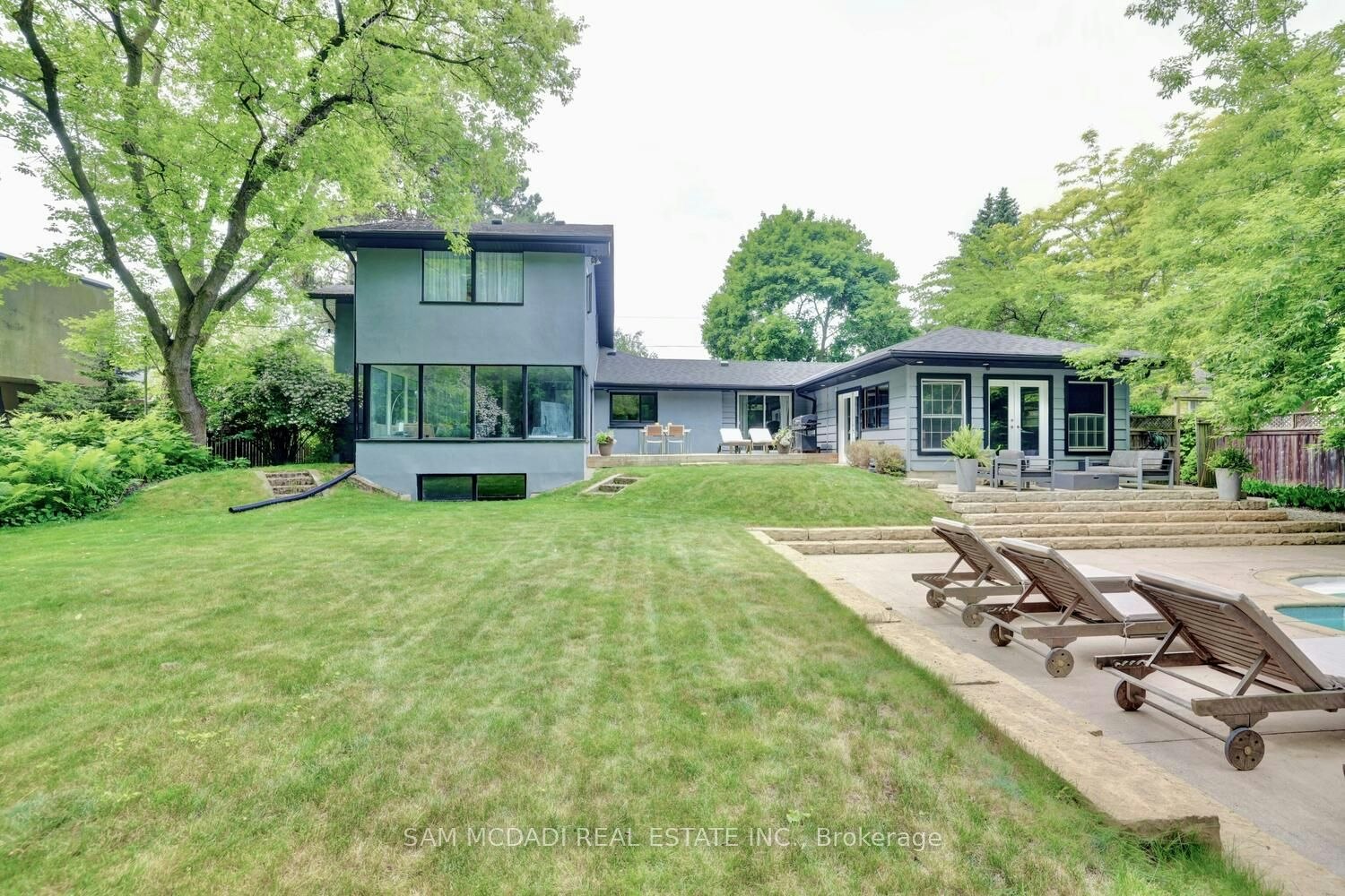 821 Parkland Avenue, Mississauga, ON, L5H 3G6 - 25
