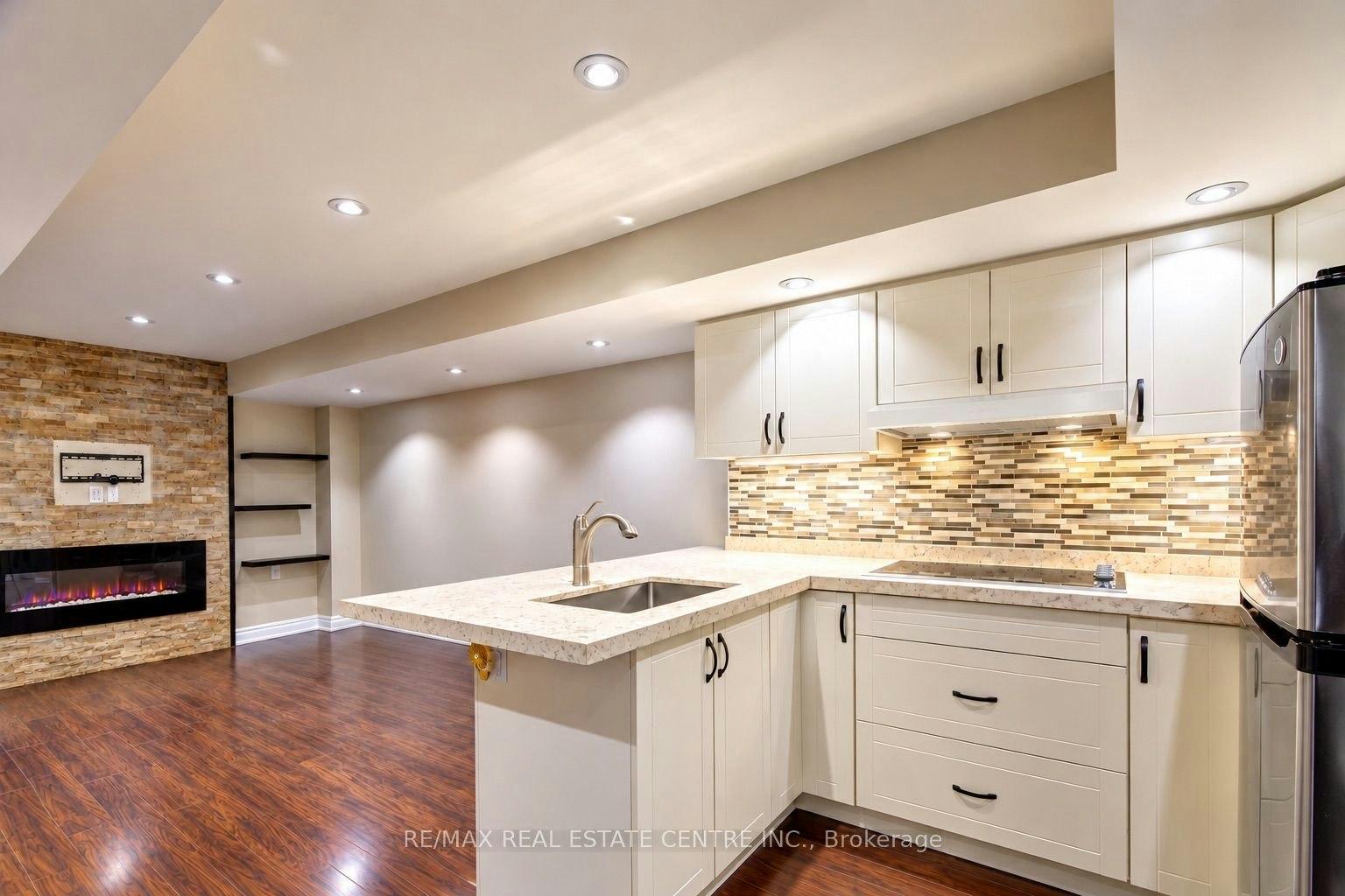 (Bsmt)-6393 Seaver Road, Mississauga, ON, L5V 2J2 - 3