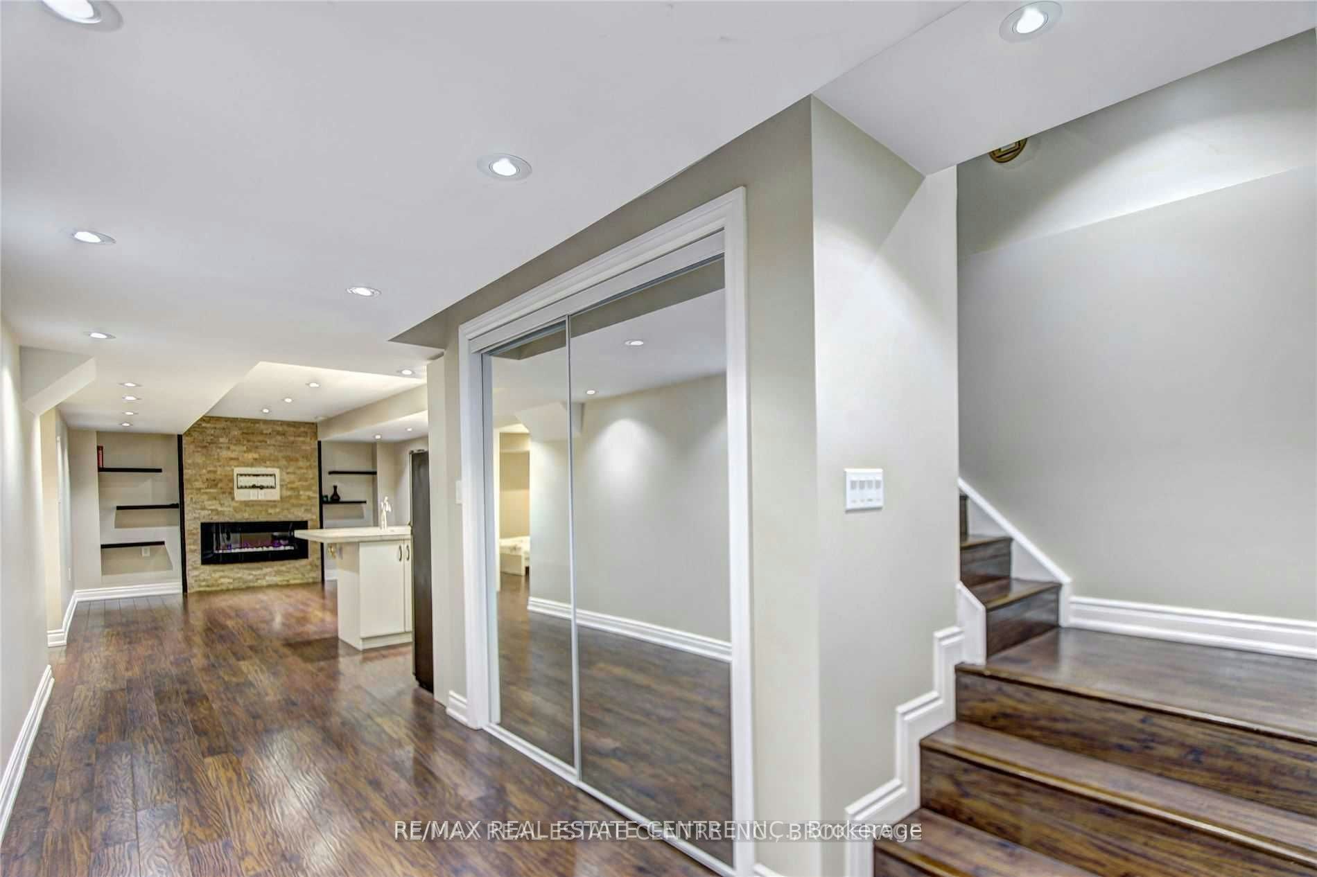 (Lower)-6393 Seaver Road, Mississauga, ON, L5V 2J2 - 18
