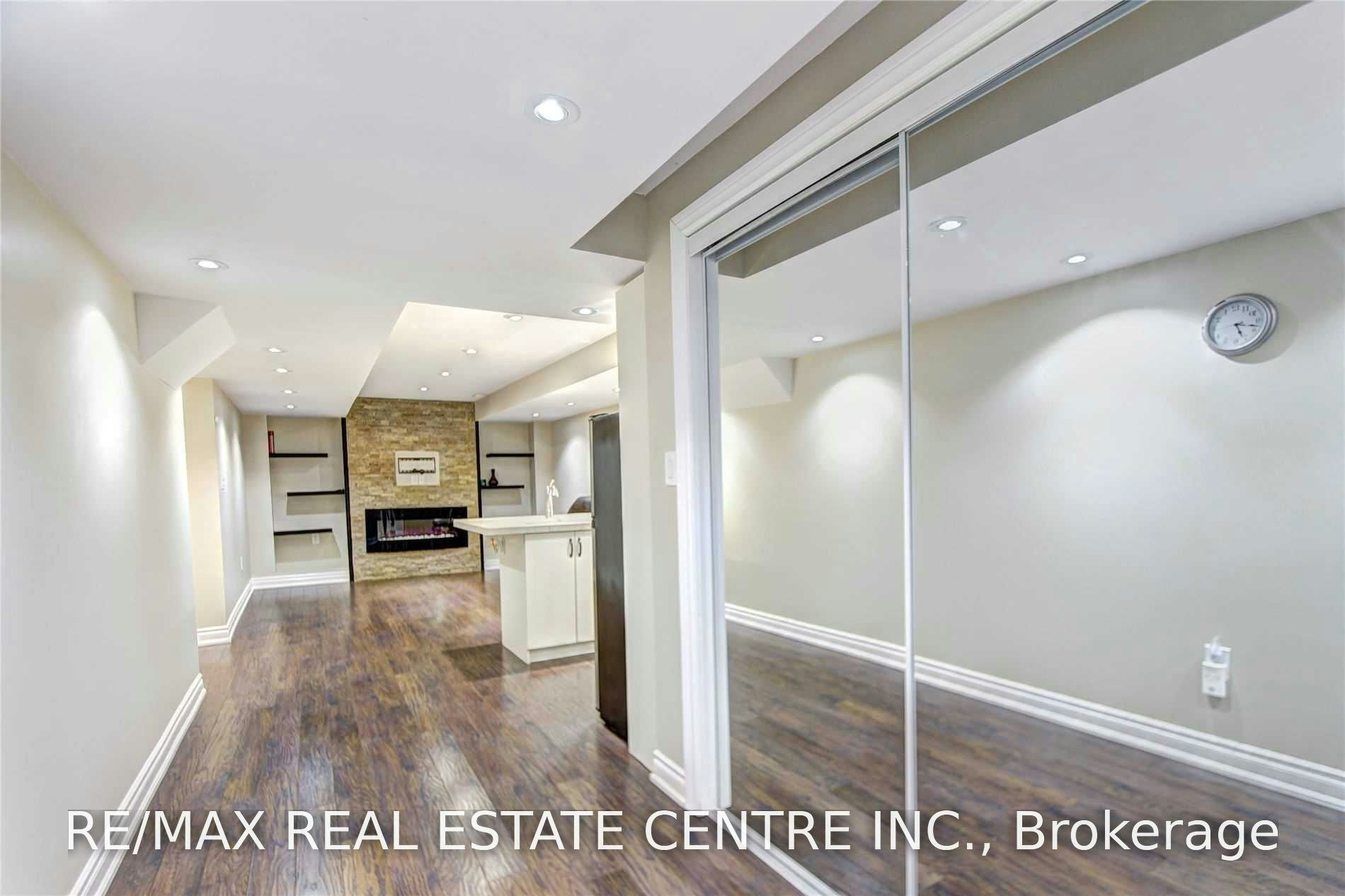 (Lower)-6393 Seaver Road, Mississauga, ON, L5V 2J2 - 16