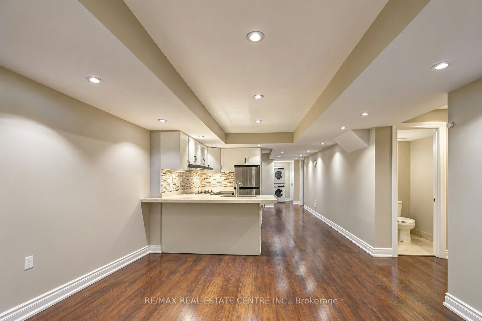 (Lower)-6393 Seaver Road, Mississauga, ON, L5V 2J2 - 2