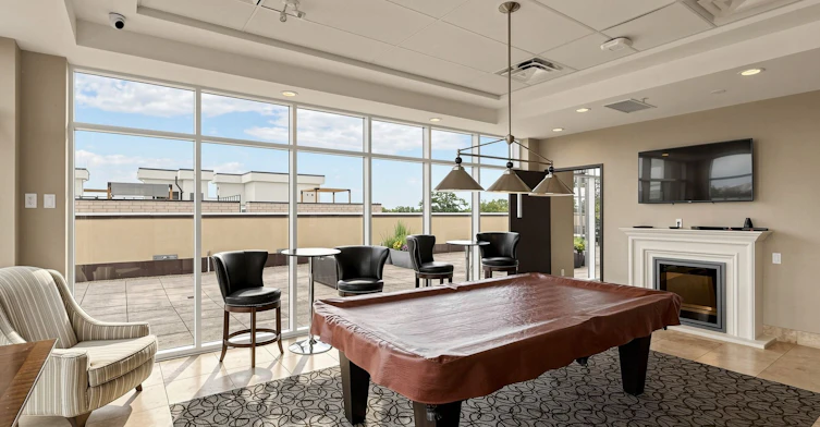 201-205 Lakeshore Road W, Oakville, ON, L6K 0H8 - 36
