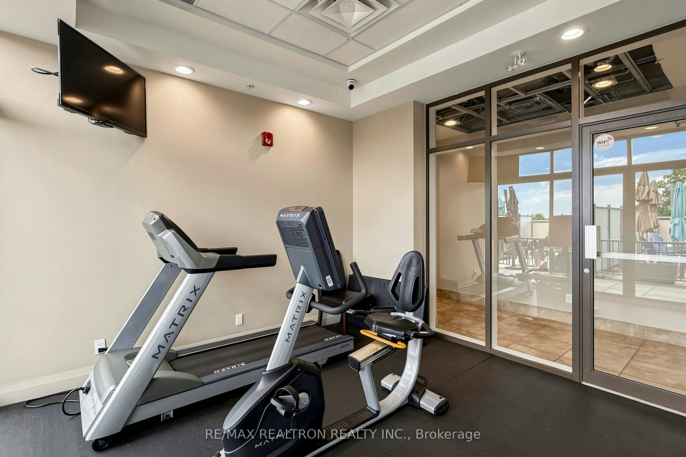 201-205 Lakeshore Road W, Oakville, ON, L6K 0H8 - 35