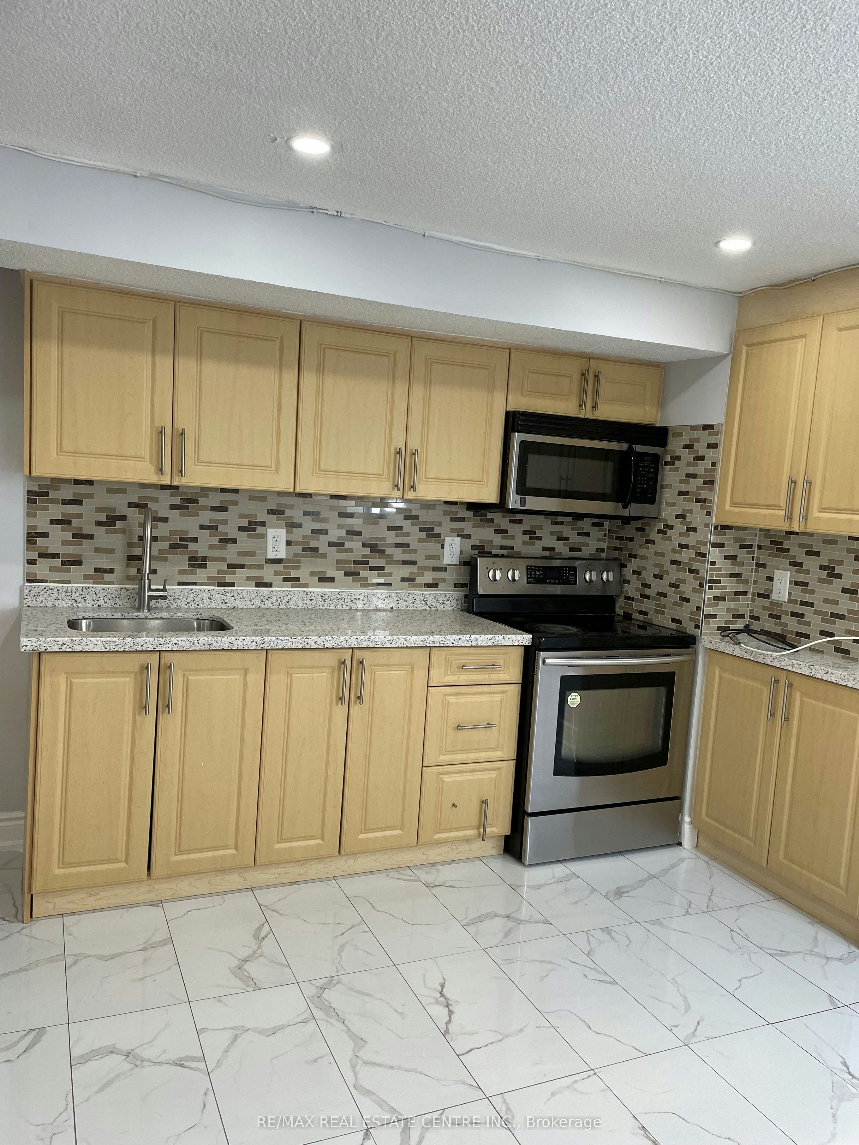 (Basement)-1474 Pate Court, Mississauga, ON, L5V 2Y8 - 3