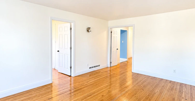 3722 Ellengale Drive, Mississauga, ON, L5C 1Z7 - 5