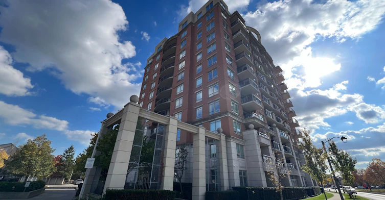 909-2325 Central Park Drive, Oakville, ON, L6H 0E2 - 2