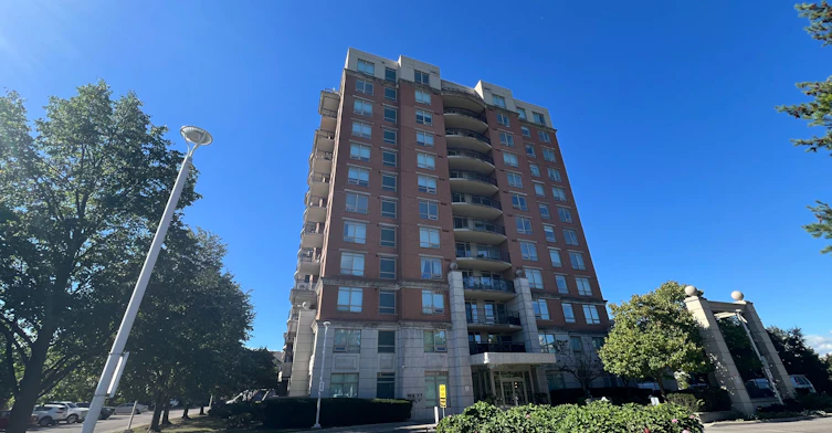 909-2325 Central Park Drive, Oakville, ON, L6H 0E2
