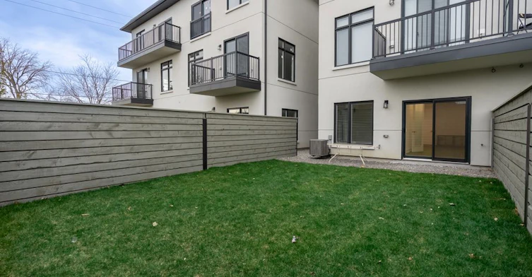 LOWER-25 Antonio Court, Toronto, ON, M9L 2J7 - 22