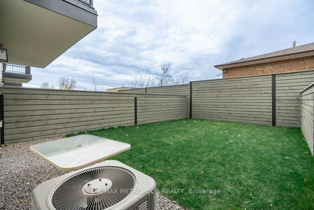LOWER-25 Antonio Court, Toronto, ON, M9L 2J7 - 21