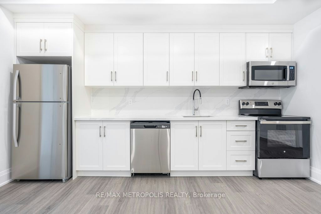 LOWER-25 Antonio Court, Toronto, ON, M9L 2J7 - 8