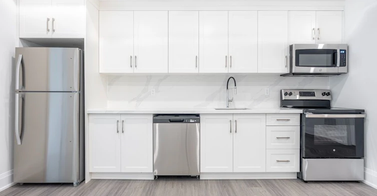 LOWER-25 Antonio Court, Toronto, ON, M9L 2J7 - 8
