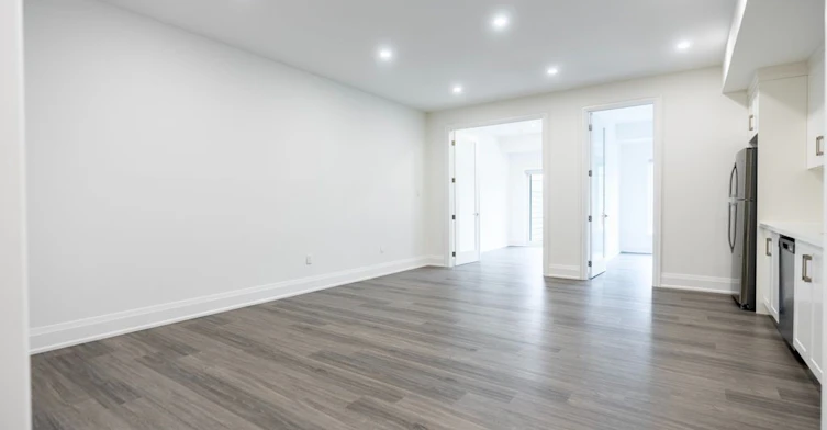 LOWER-25 Antonio Court, Toronto, ON, M9L 2J7 - 7