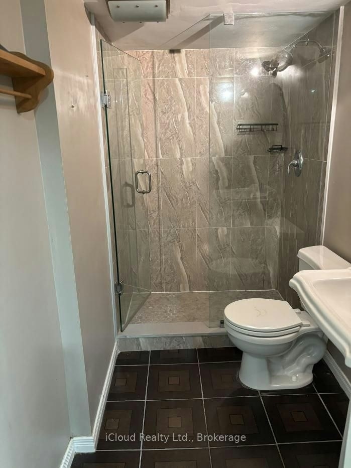 12 Scribner Court, Brampton, ON, L6Z 2N1 - 5