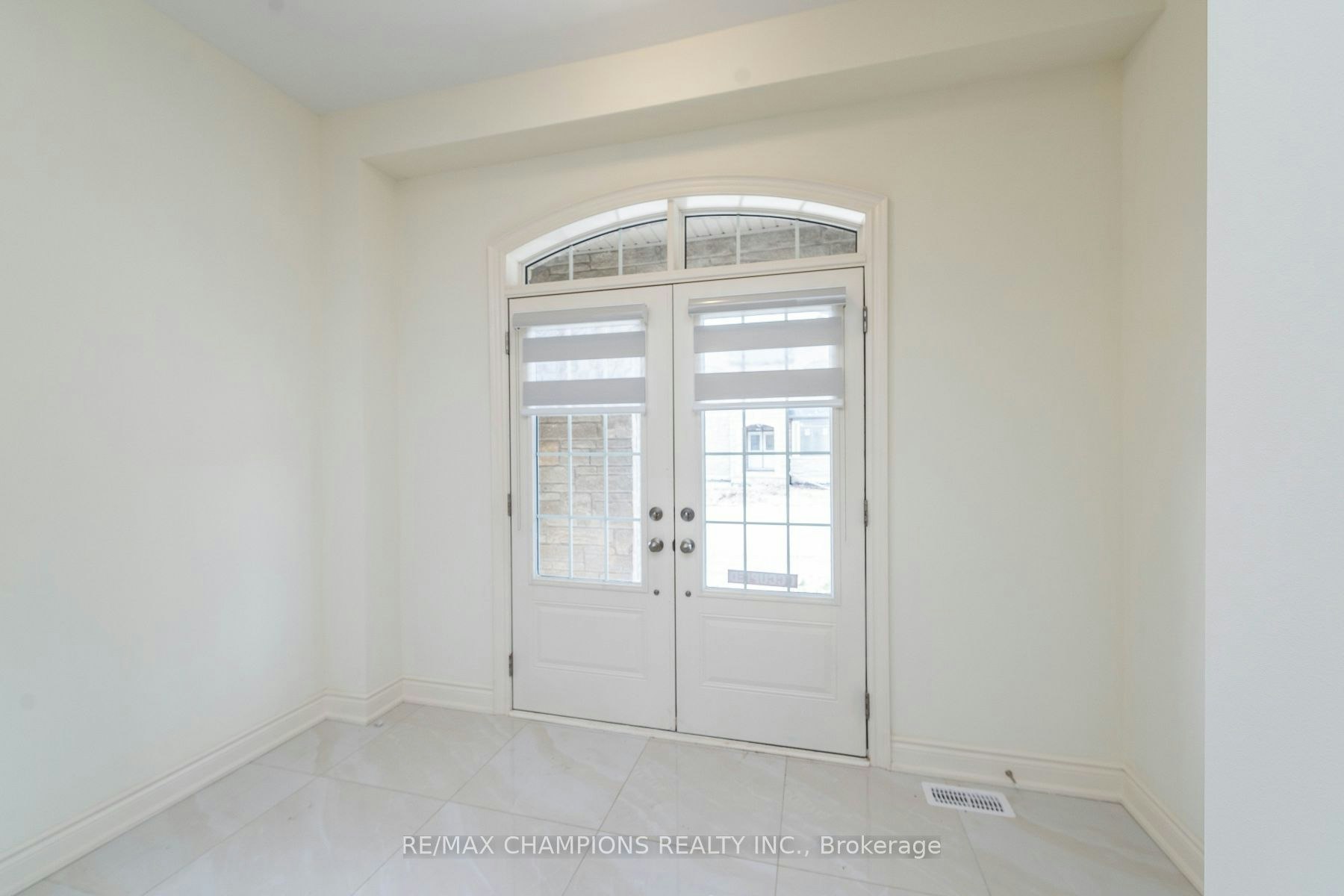 9 Cadence Road, Brampton, ON, L6X 5S5