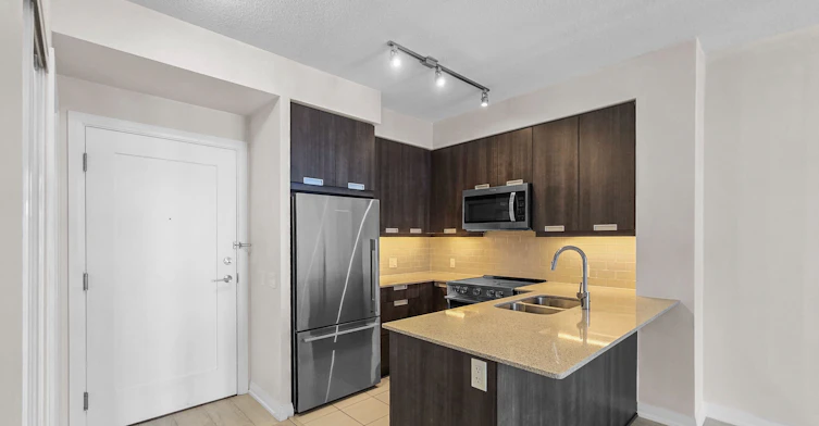 3212-35 Watergarden Drive, Mississauga, ON, L5R 0G8 - 9