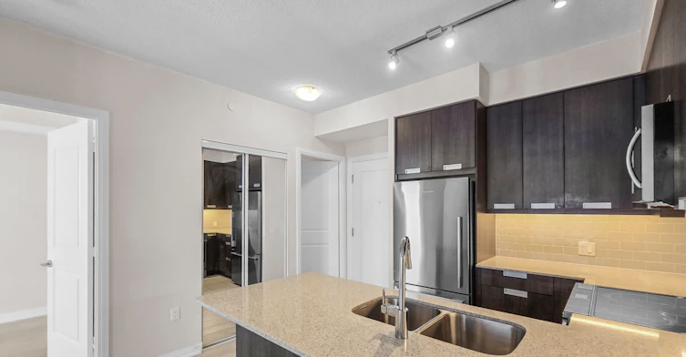 3212-35 Watergarden Drive, Mississauga, ON, L5R 0G8 - 8