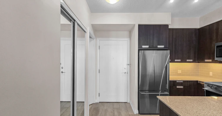 3212-35 Watergarden Drive, Mississauga, ON, L5R 0G8 - 4