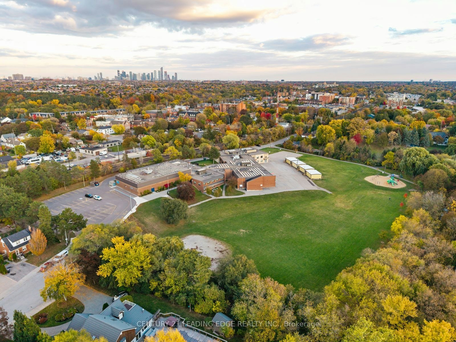 58 Rutledge Road, Mississauga, ON, L5M 1H4 - 35
