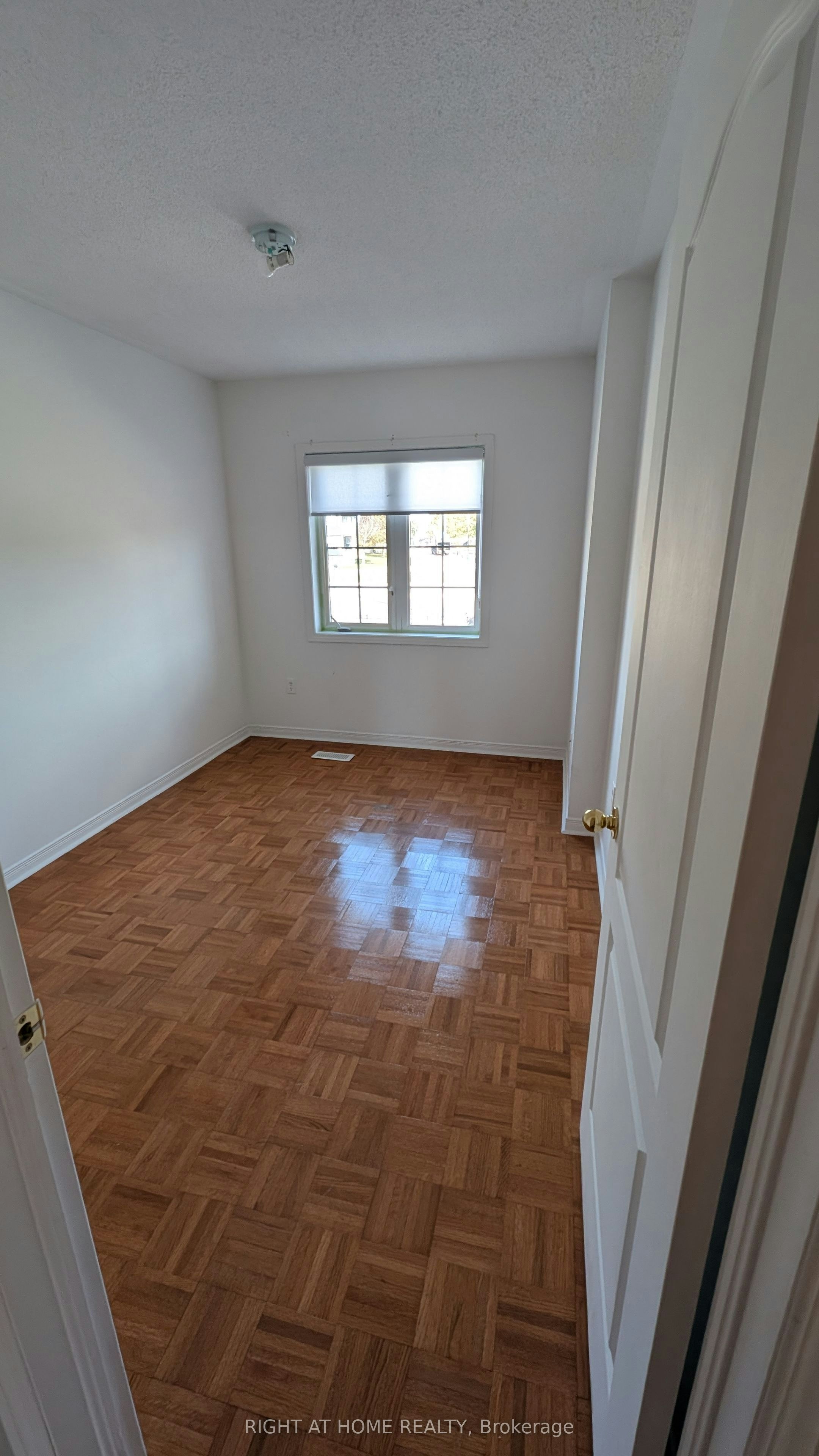 24-770 Othello Court, Mississauga, ON, L5W 1Y2 - 15