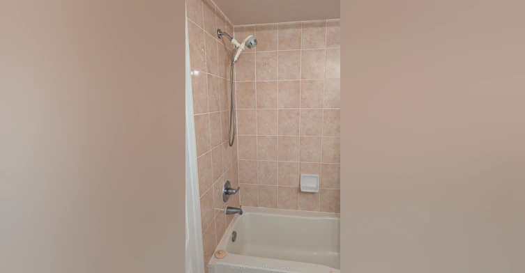 24-770 Othello Court, Mississauga, ON, L5W 1Y2 - 23