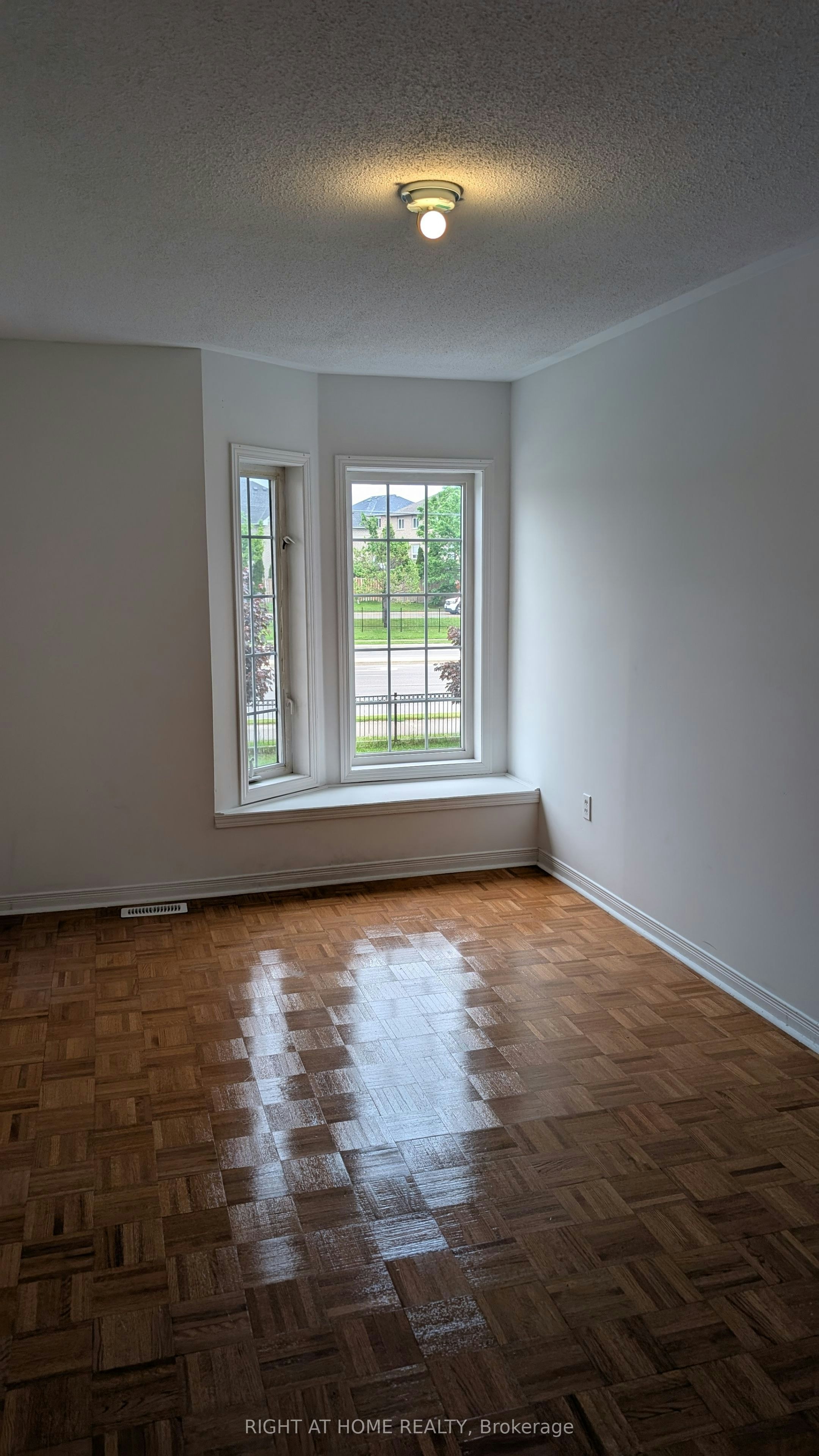 24-770 Othello Court, Mississauga, ON, L5W 1Y2 - 13