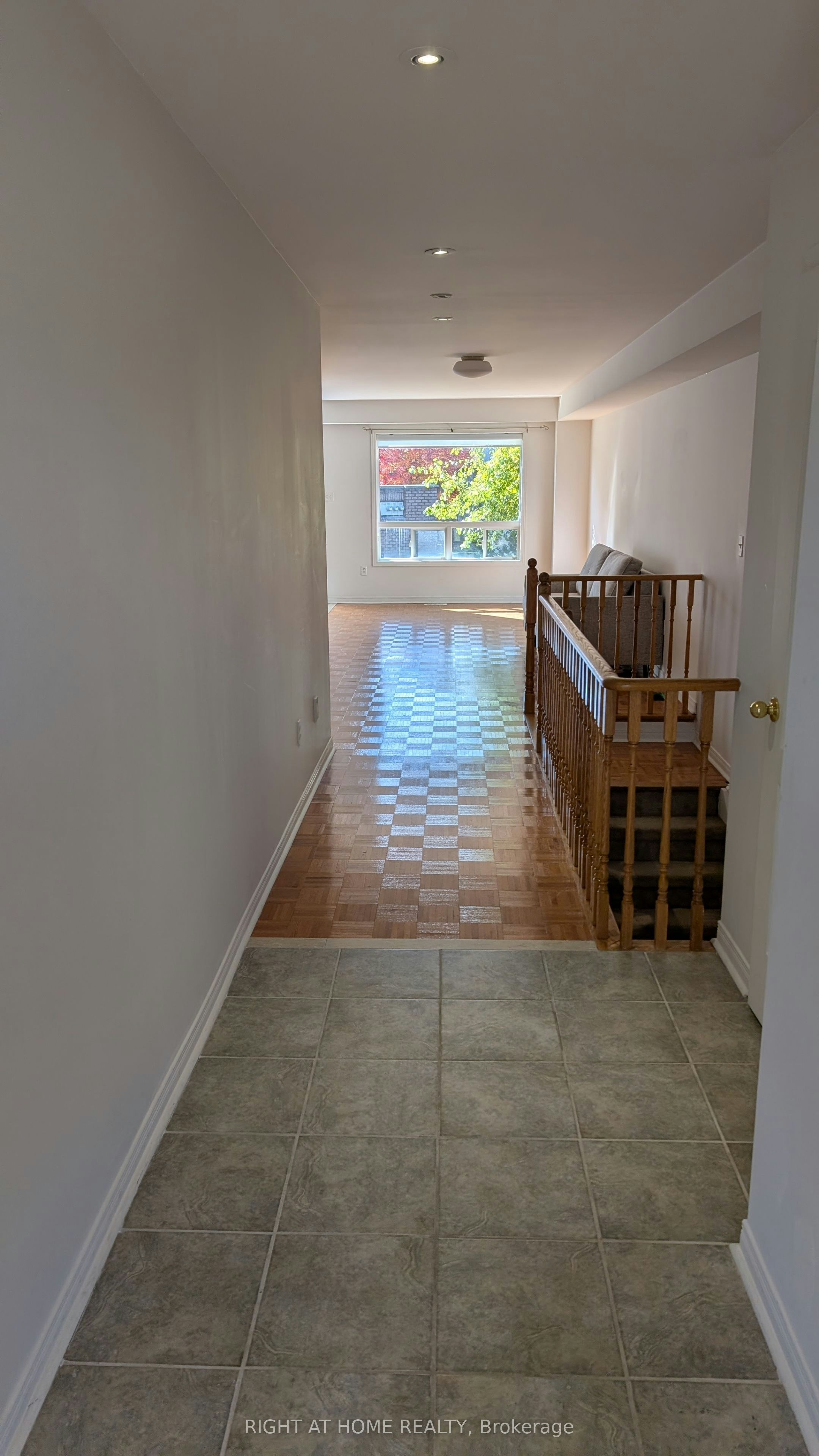 24-770 Othello Court, Mississauga, ON, L5W 1Y2 - 3