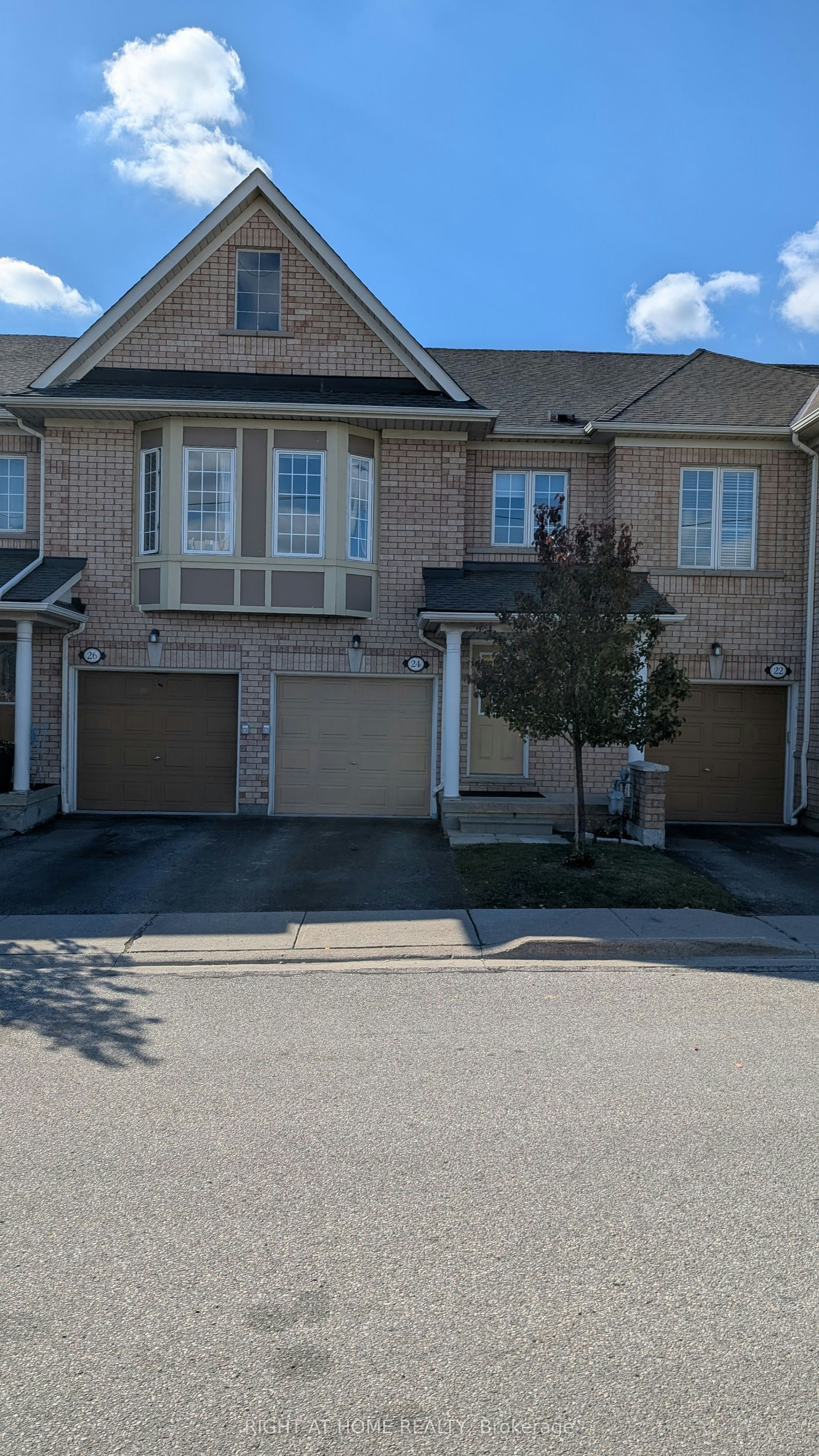 24-770 Othello Court, Mississauga, ON, L5W 1Y2