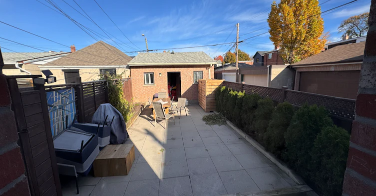Upper-127 Harvie Avenue, Toronto, ON, M6E 4K5 - 20