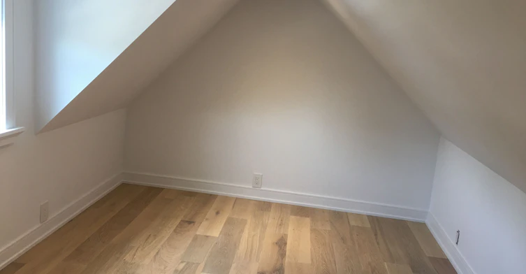 Upper-127 Harvie Avenue, Toronto, ON, M6E 4K5 - 17
