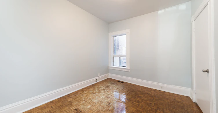 Main-862 Ossington Avenue, Toronto, ON, M6G 3V1 - 5