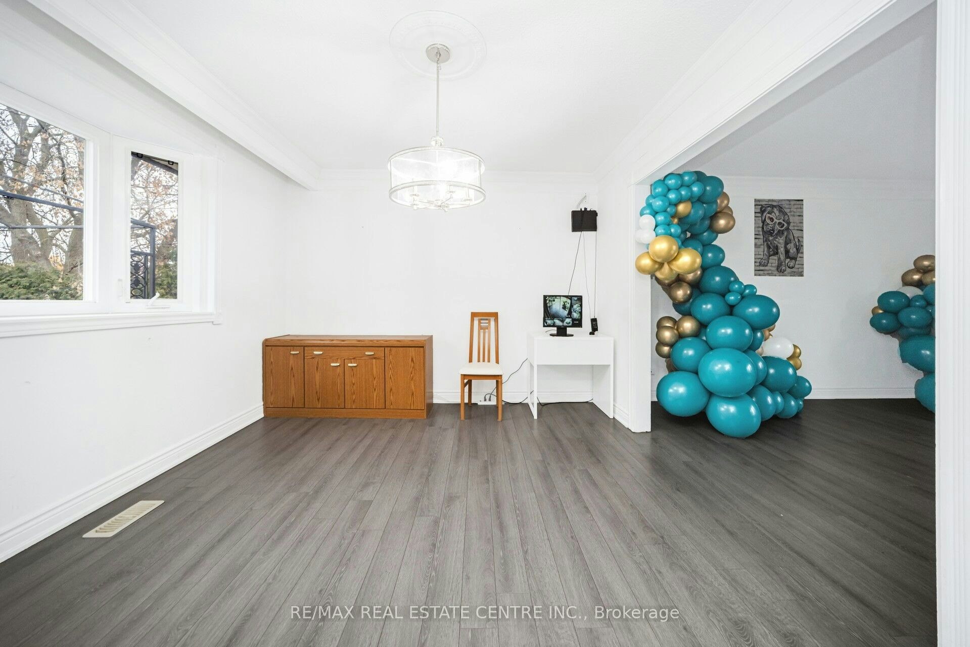 15095 Dixie Road, Caledon, ON, L7C 2N1 - 9