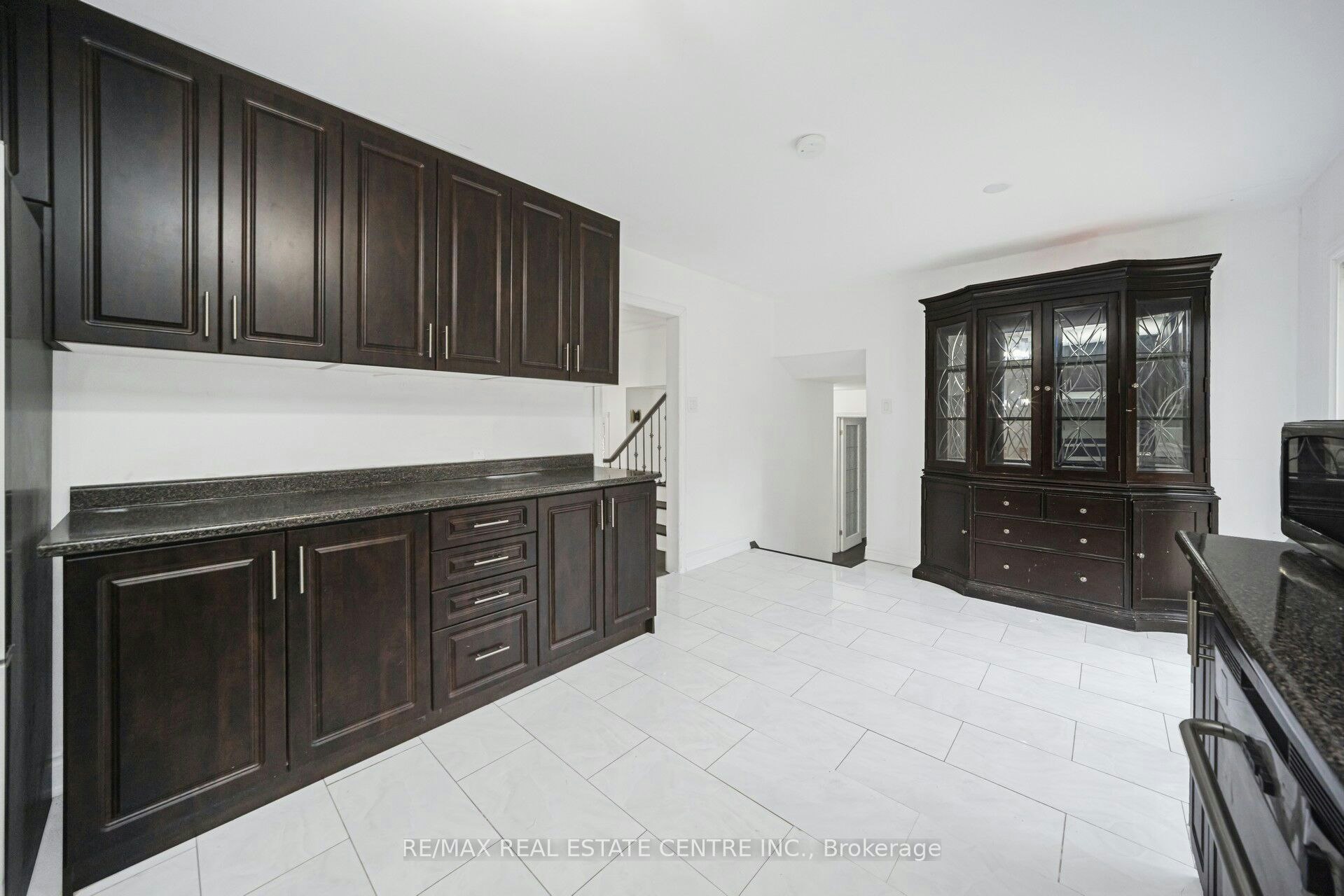 15095 Dixie Road, Caledon, ON, L7C 2N1 - 12