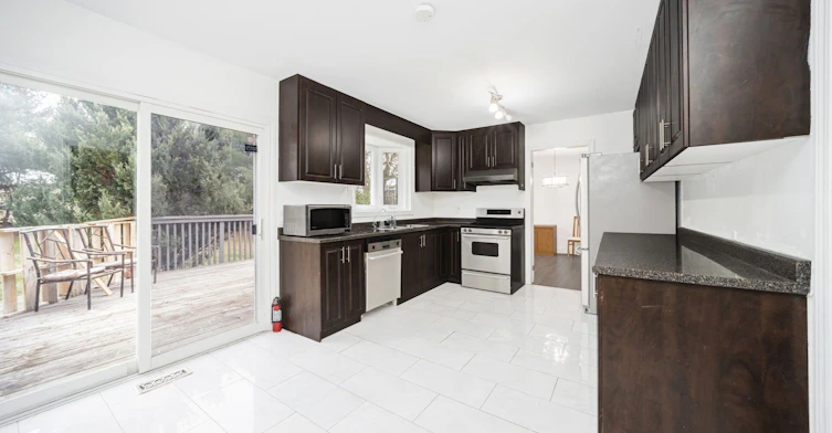 15095 Dixie Road, Caledon, ON, L7C 2N1 - 13