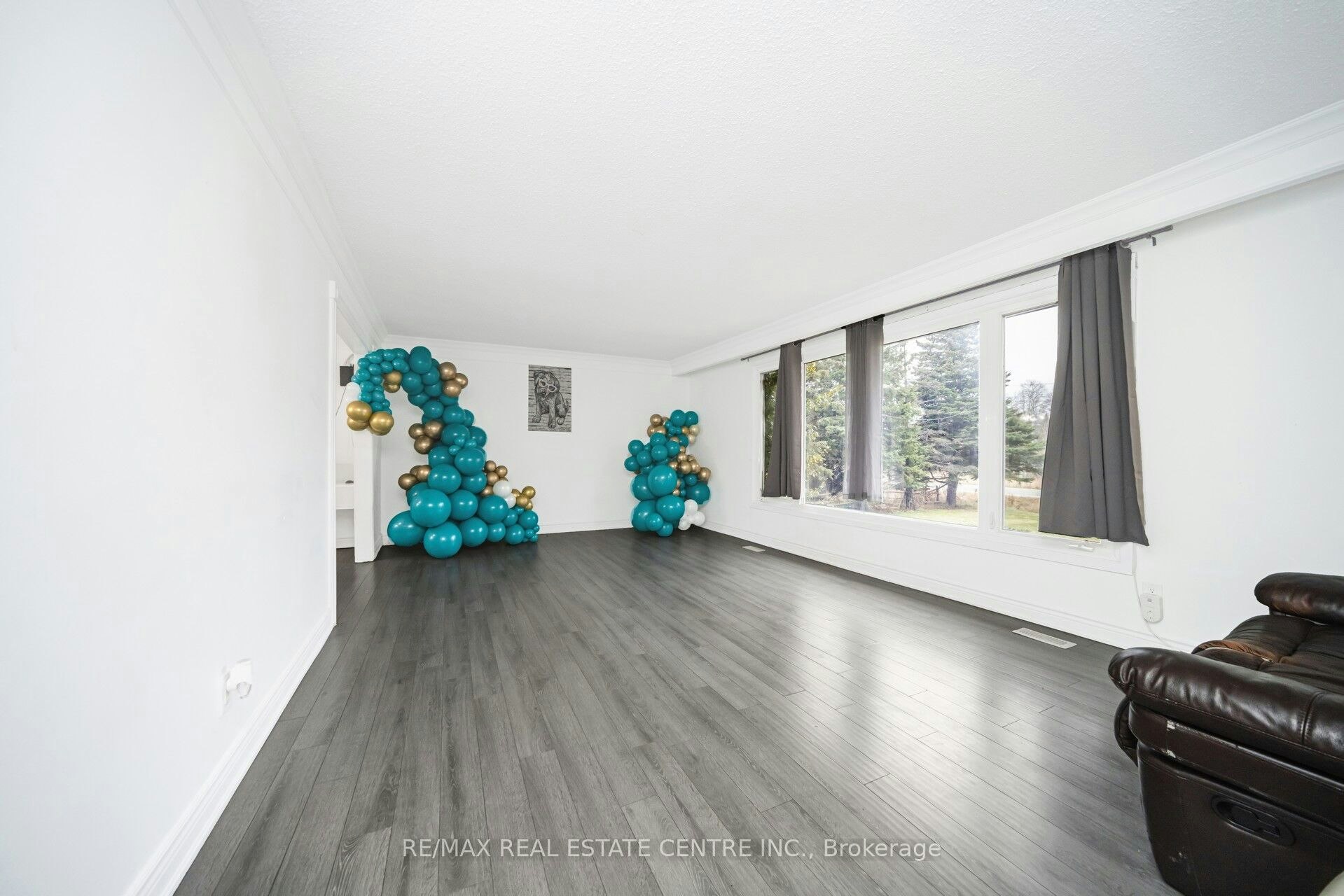 15095 Dixie Road, Caledon, ON, L7C 2N1 - 5