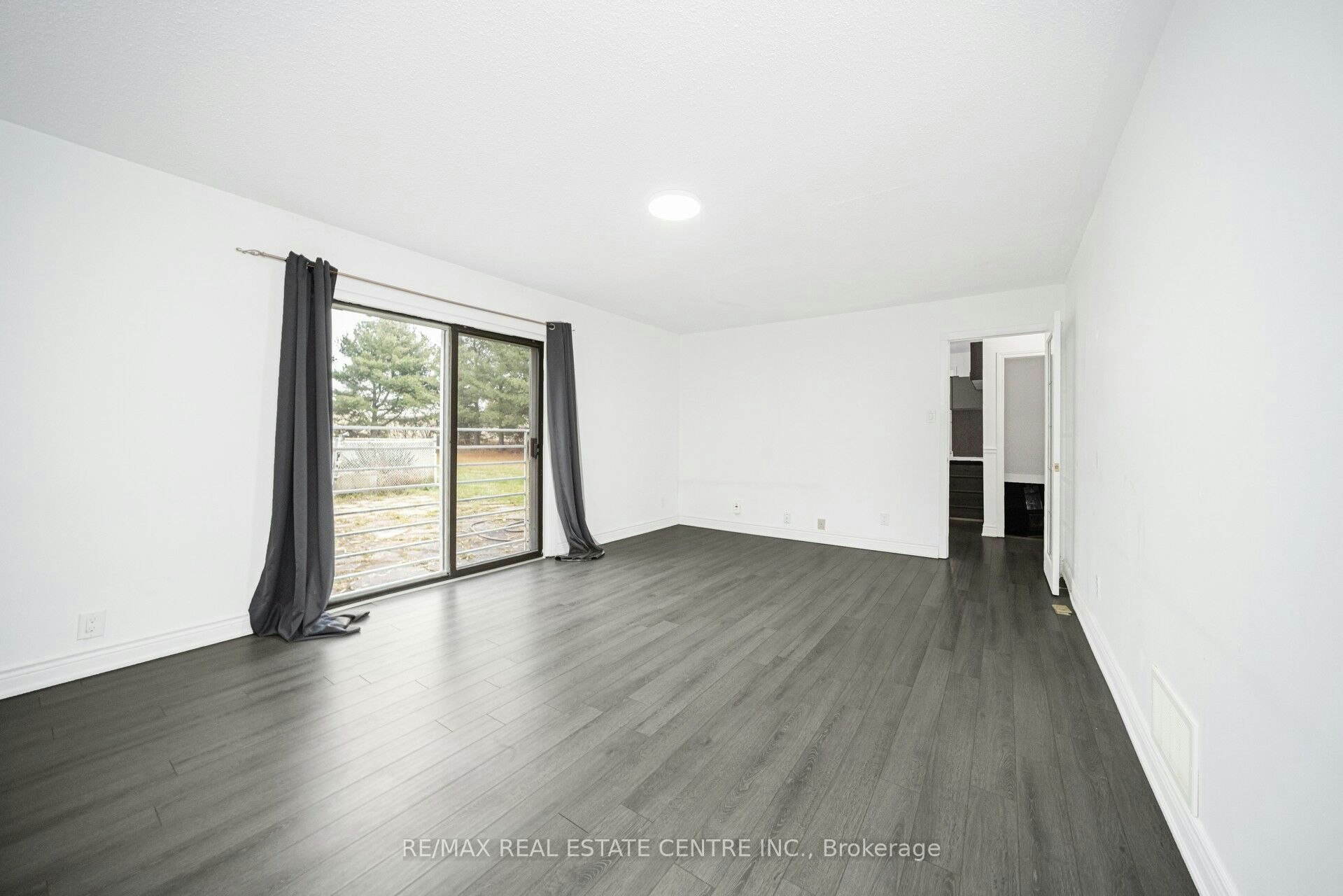 15095 Dixie Road, Caledon, ON, L7C 2N1 - 31