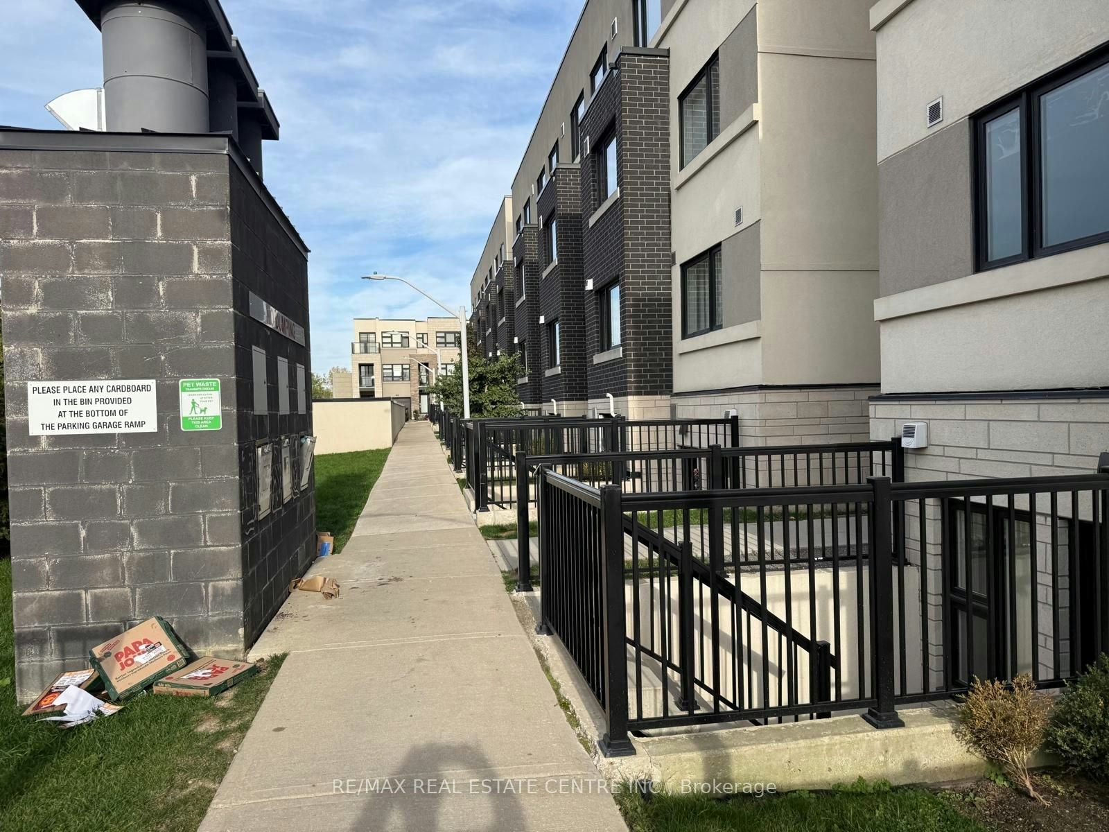 214-1137 Cooke Boulevard, Burlington, ON, L7T 0C3