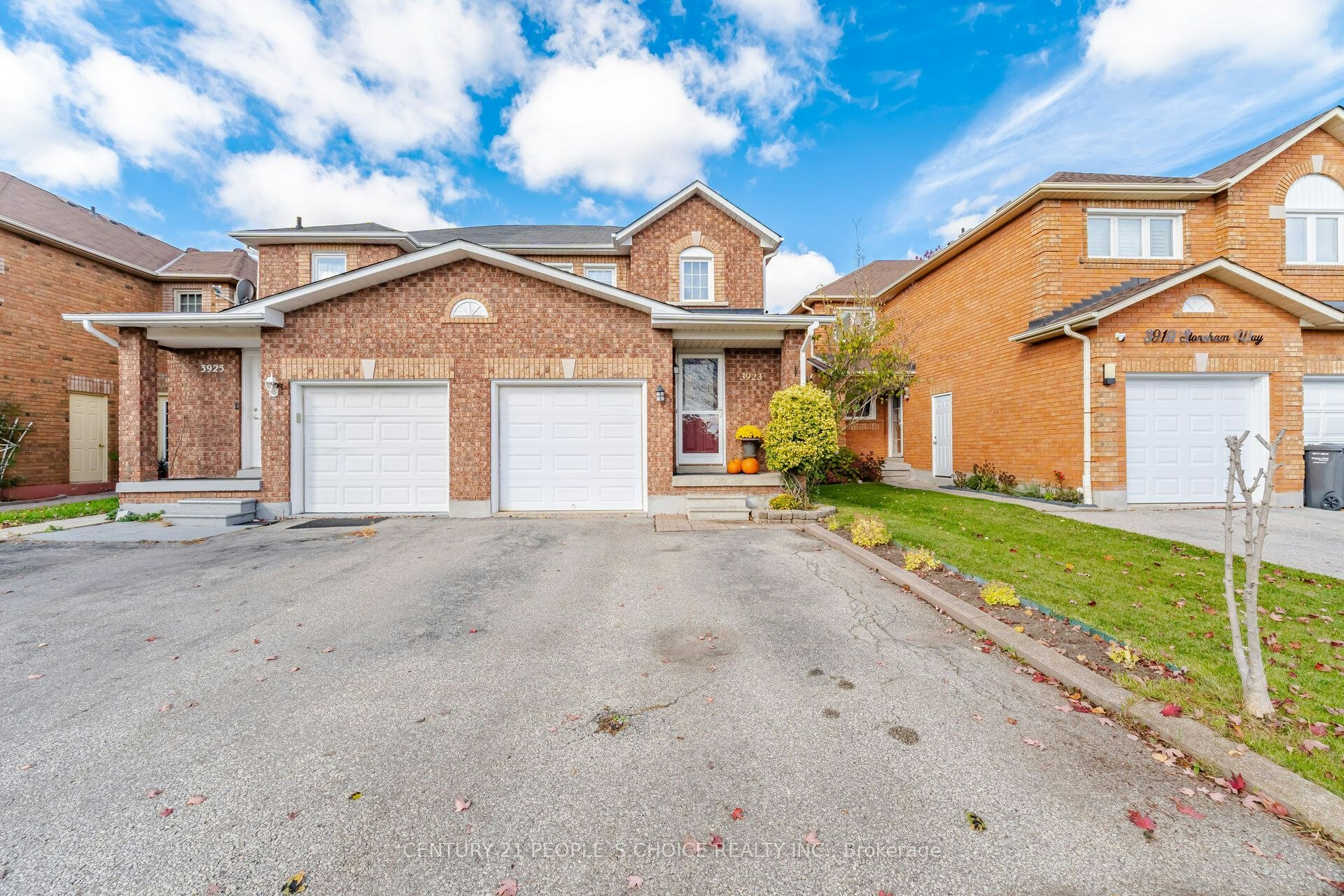 3923 Stoneham Way, Mississauga, ON, L5N 6Y6