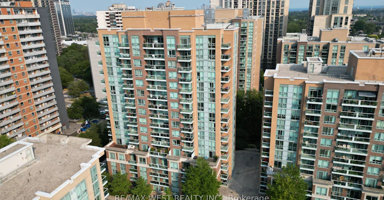 604-15 Michael Power Place, Toronto, ON, M9A 5G4