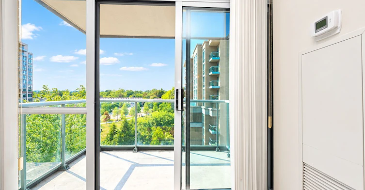 604-15 Michael Power Place, Toronto, ON, M9A 5G4 - 7