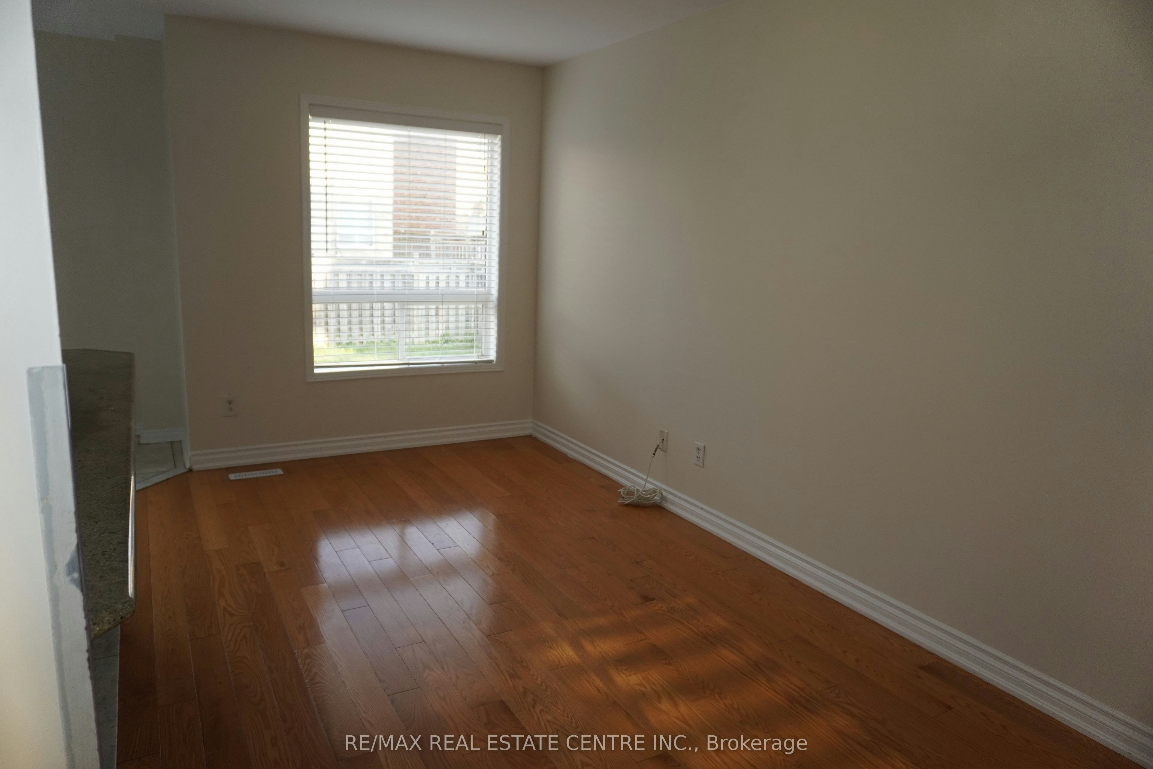 858 Bethany Crescent, Mississauga, ON, L5V 3B9 - 8