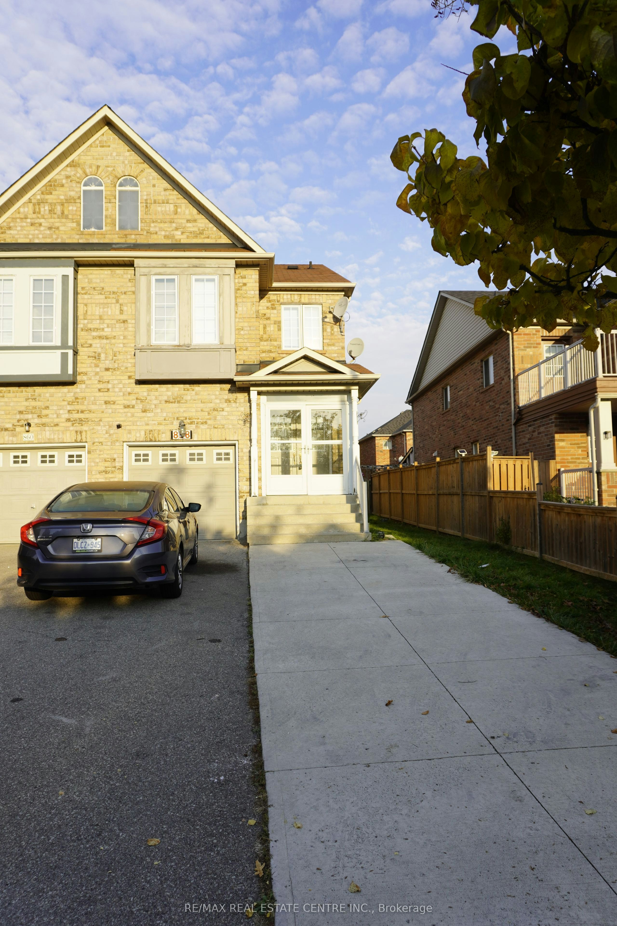 858 Bethany Crescent, Mississauga, ON, L5V 3B9