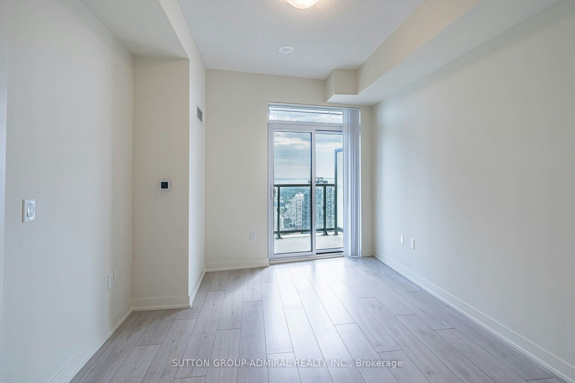 5106-38 Annie Craig Drive, Toronto, ON, M8V 0G9 - 13