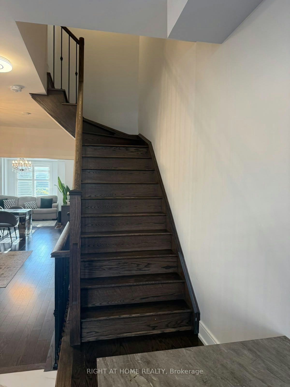 1142 Beachcomber Road, Mississauga, ON, L5G 0B5 - 13