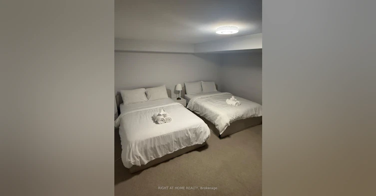 1142 Beachcomber Road, Mississauga, ON, L5G 0B5 - 17