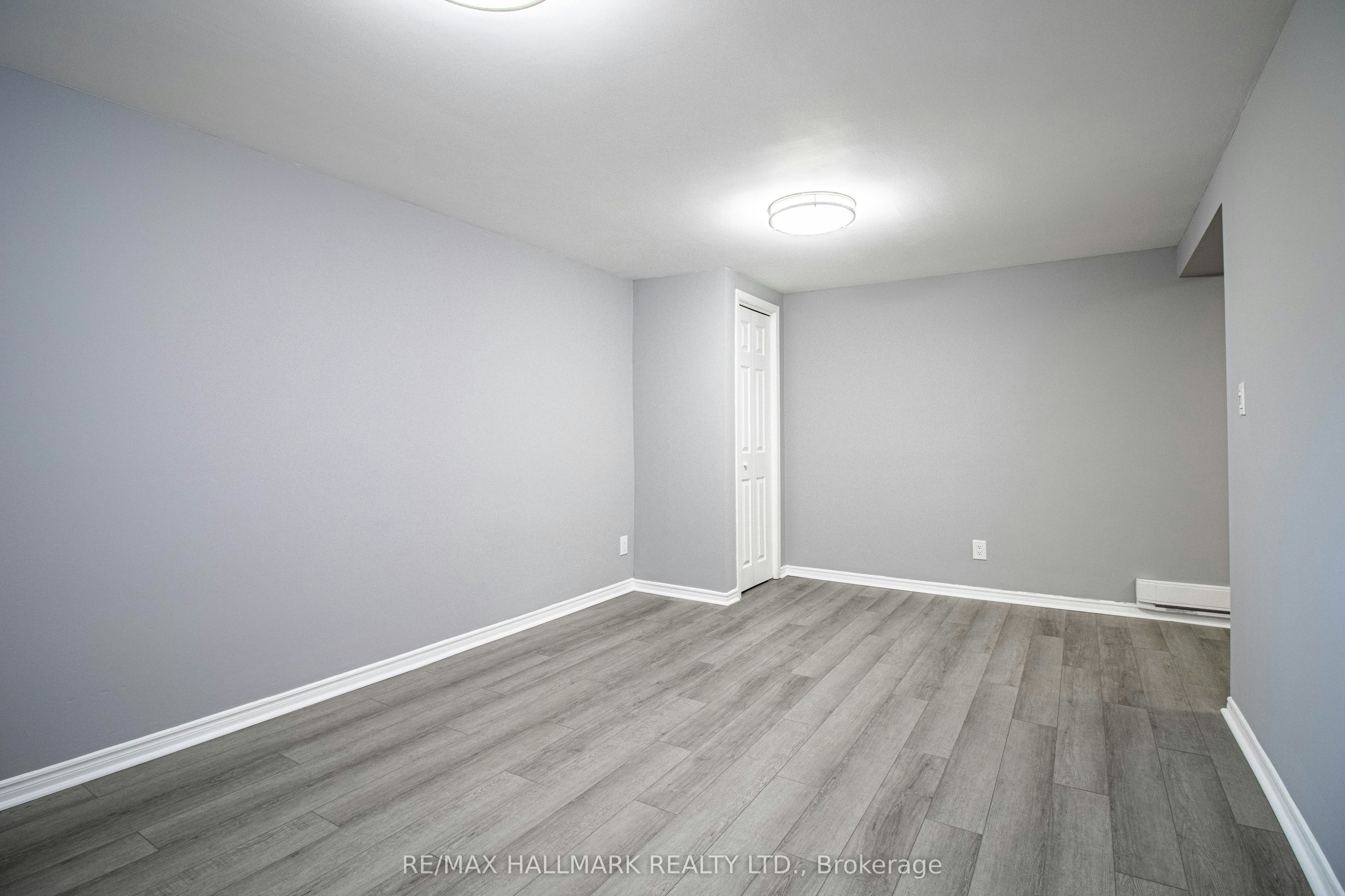 300-123 Dunn Avenue, Toronto, ON, M6K 2R8 - 5