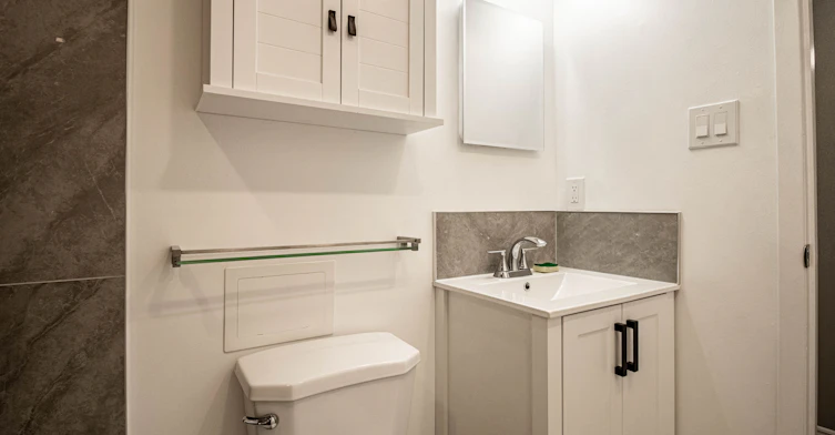 300-123 Dunn Avenue, Toronto, ON, M6K 2R8 - 8