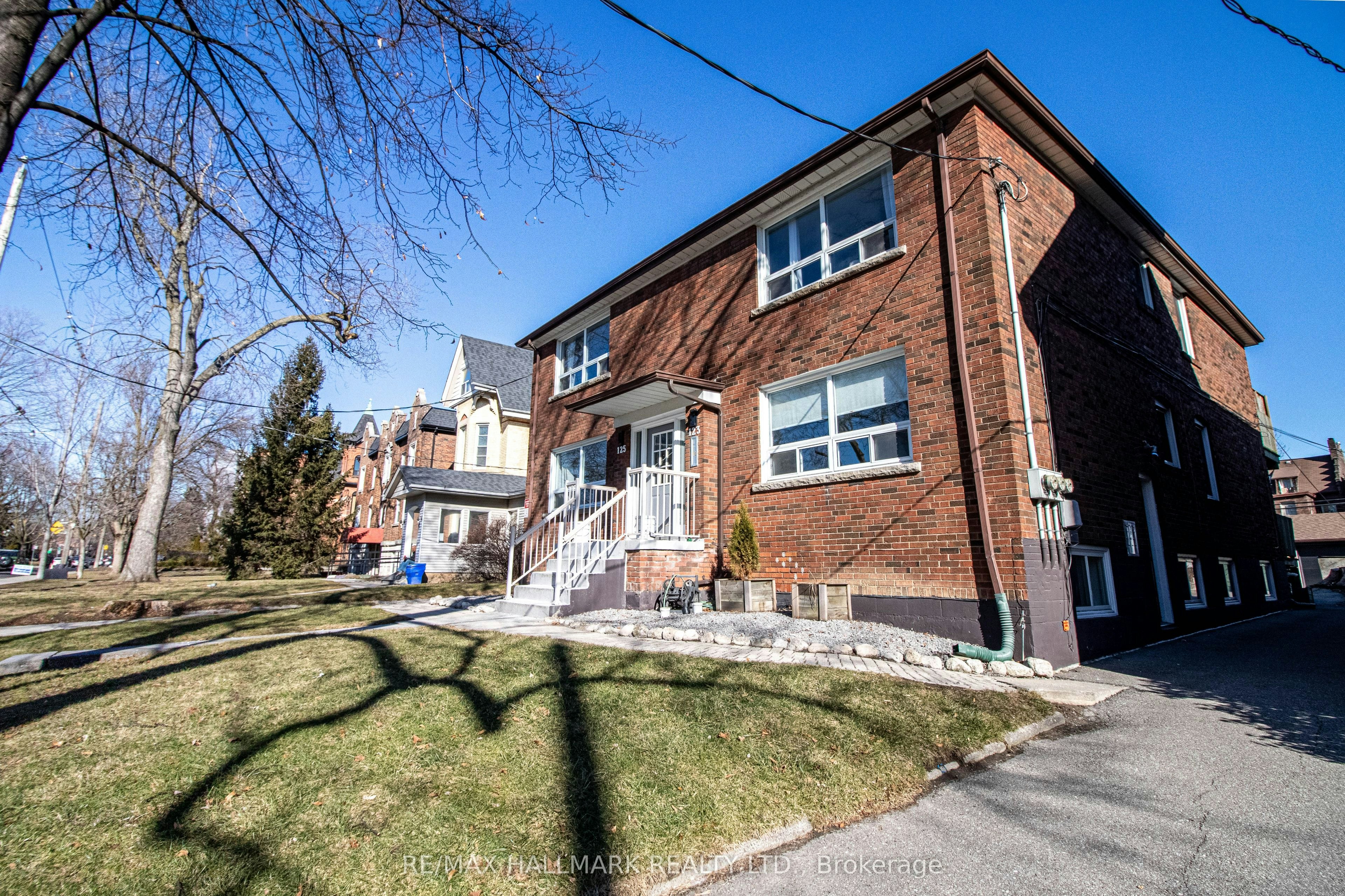 300-123 Dunn Avenue, Toronto, ON, M6K 2R8 - 14