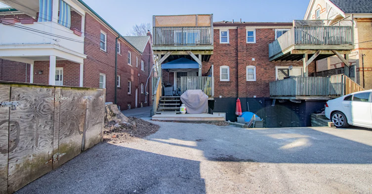 300-123 Dunn Avenue, Toronto, ON, M6K 2R8 - 10