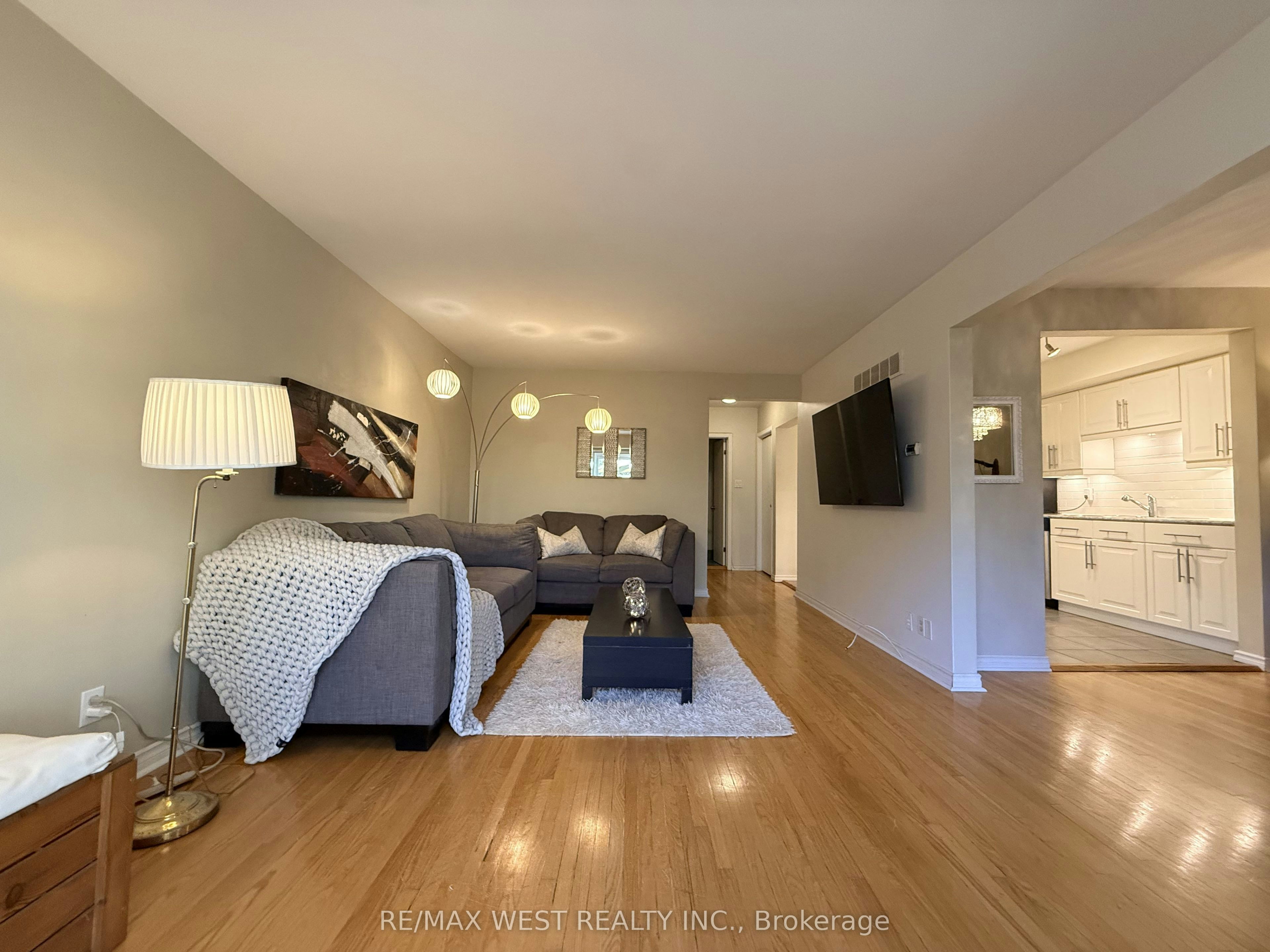 43-51 Broadfield Drive, Toronto, ON, M9C 5P2 - 4