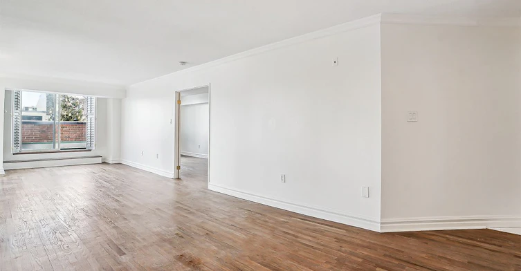 215-221 Robinson Street, Oakville, ON, L6J 7N9 - 6